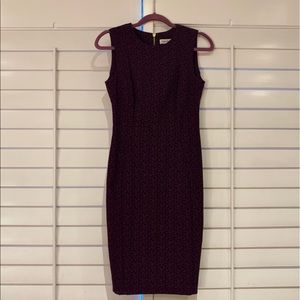 Patterned eggplant/purple dress w/gold back zipper